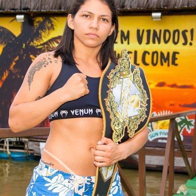 Ketlen "Esquentadinha" Souza