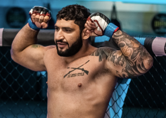 Vinicius "Mamute" Moreira